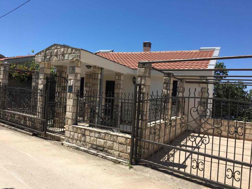 Villa Julia Petrovac Bagian luar foto