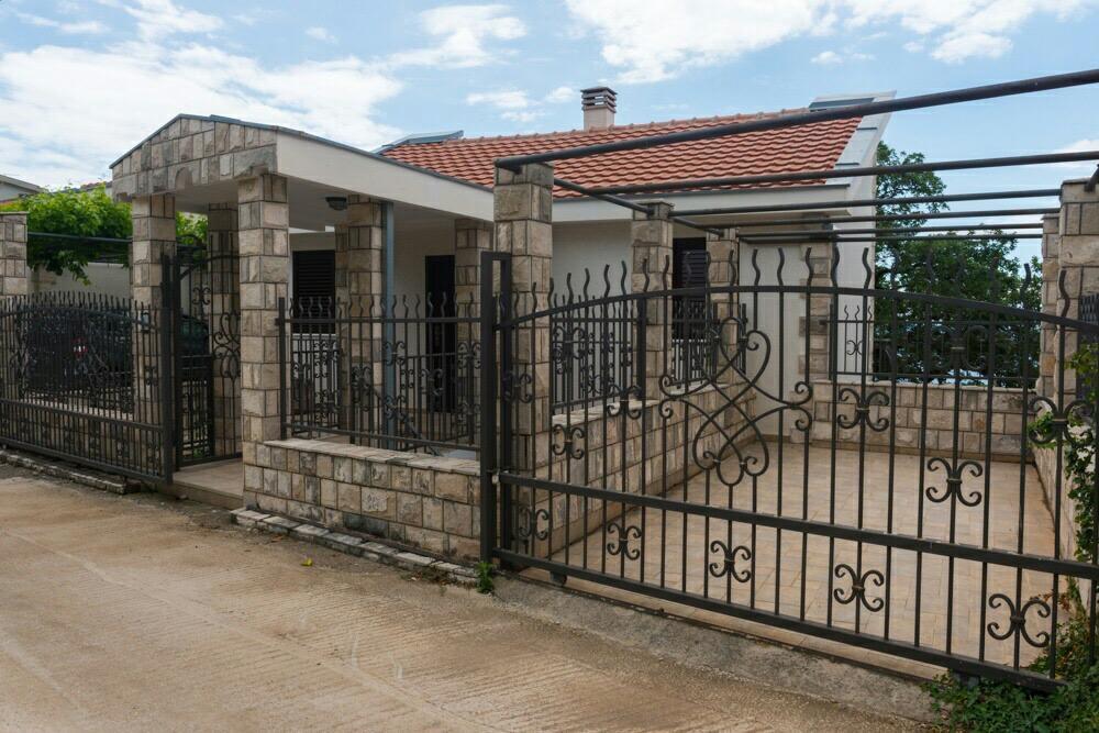 Villa Julia Petrovac Bagian luar foto